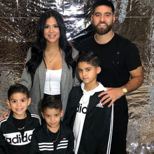 Meet your Posher, Daniela